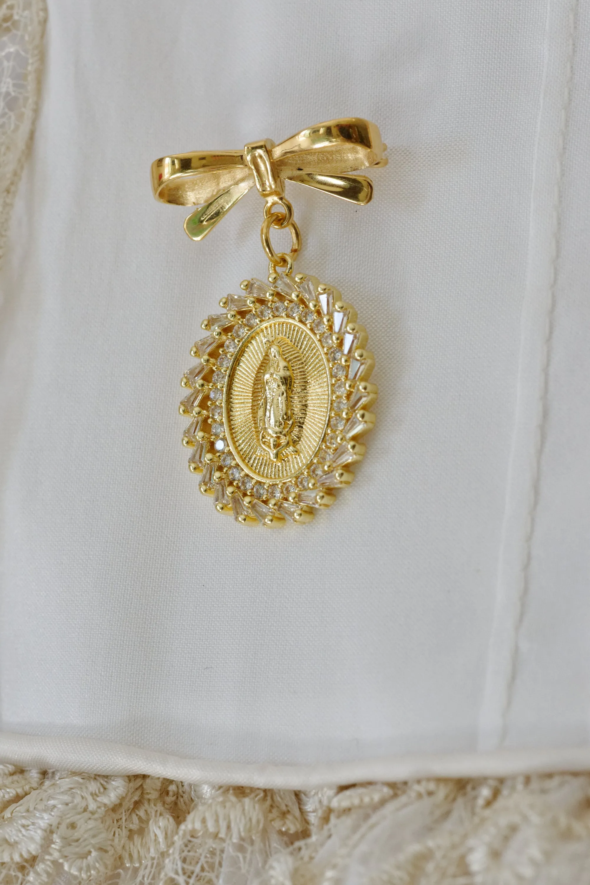 Christening Dress G049   Gold Plated Medal