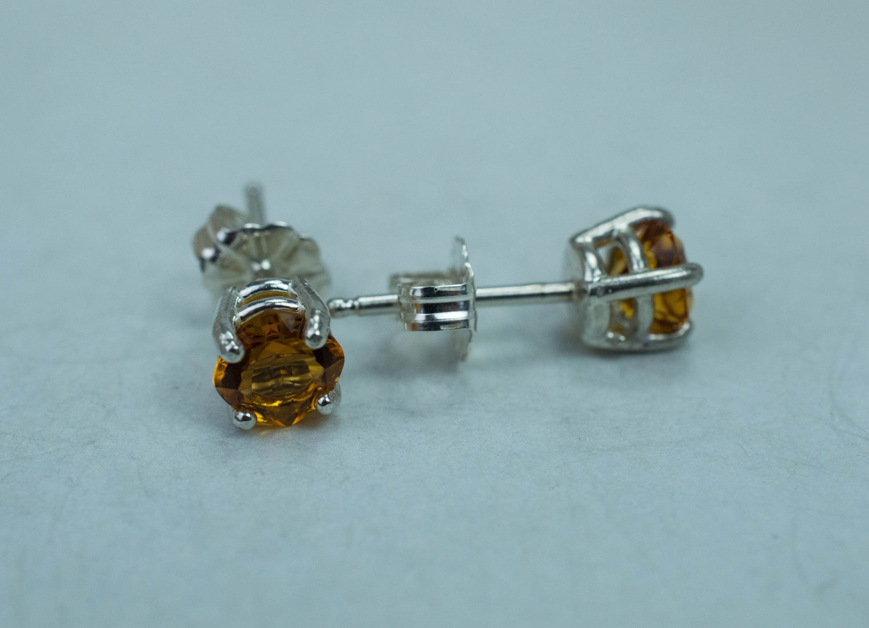 Citrine Earrings; Natural Untreated Uruguay Citrine; 0.940cts