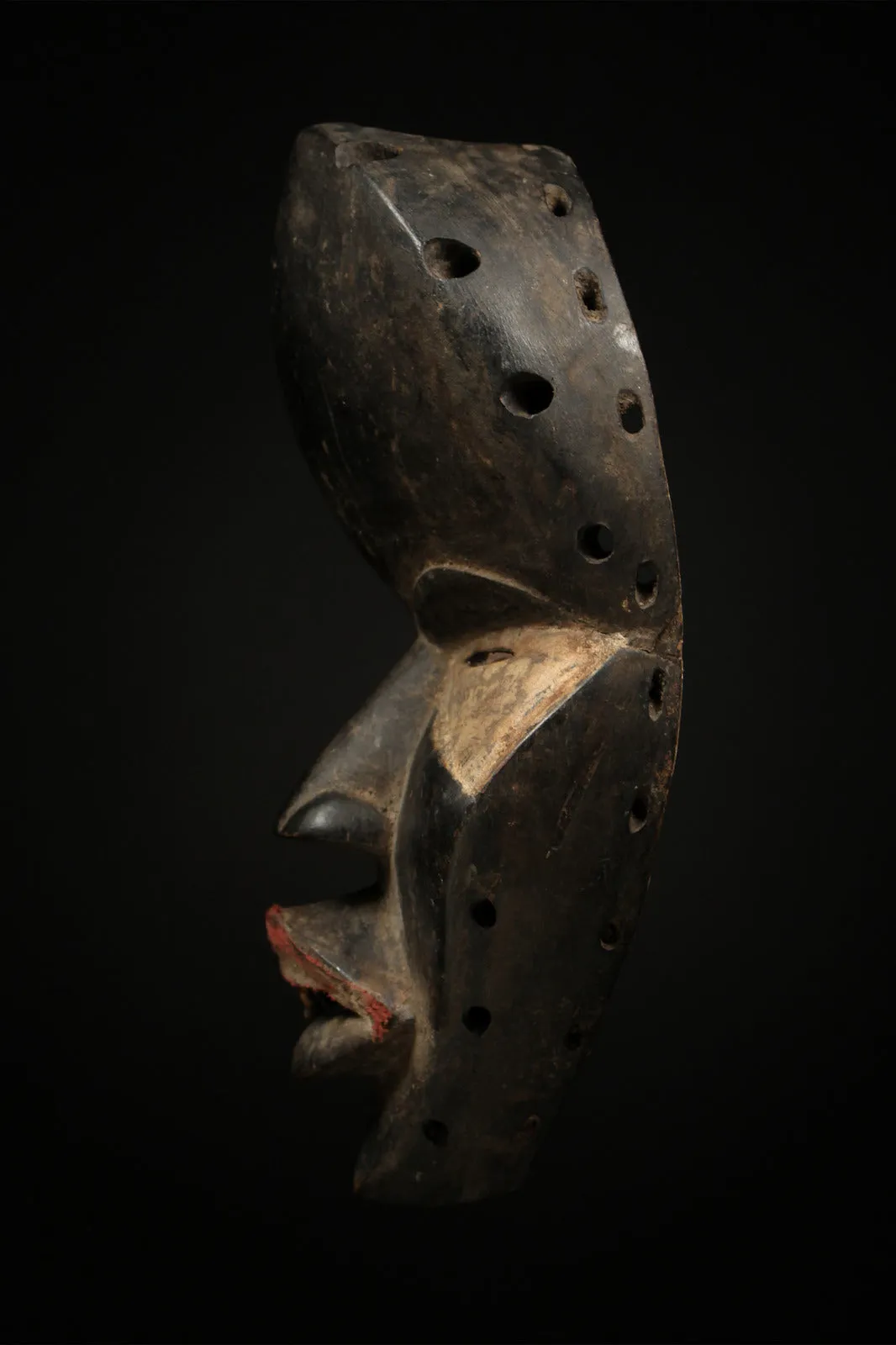 Deangle Dan Mask, Carved Wooden African Mask