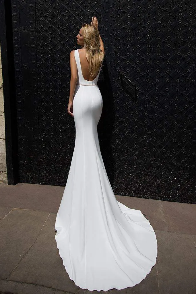 Elegant White Wedding Dress