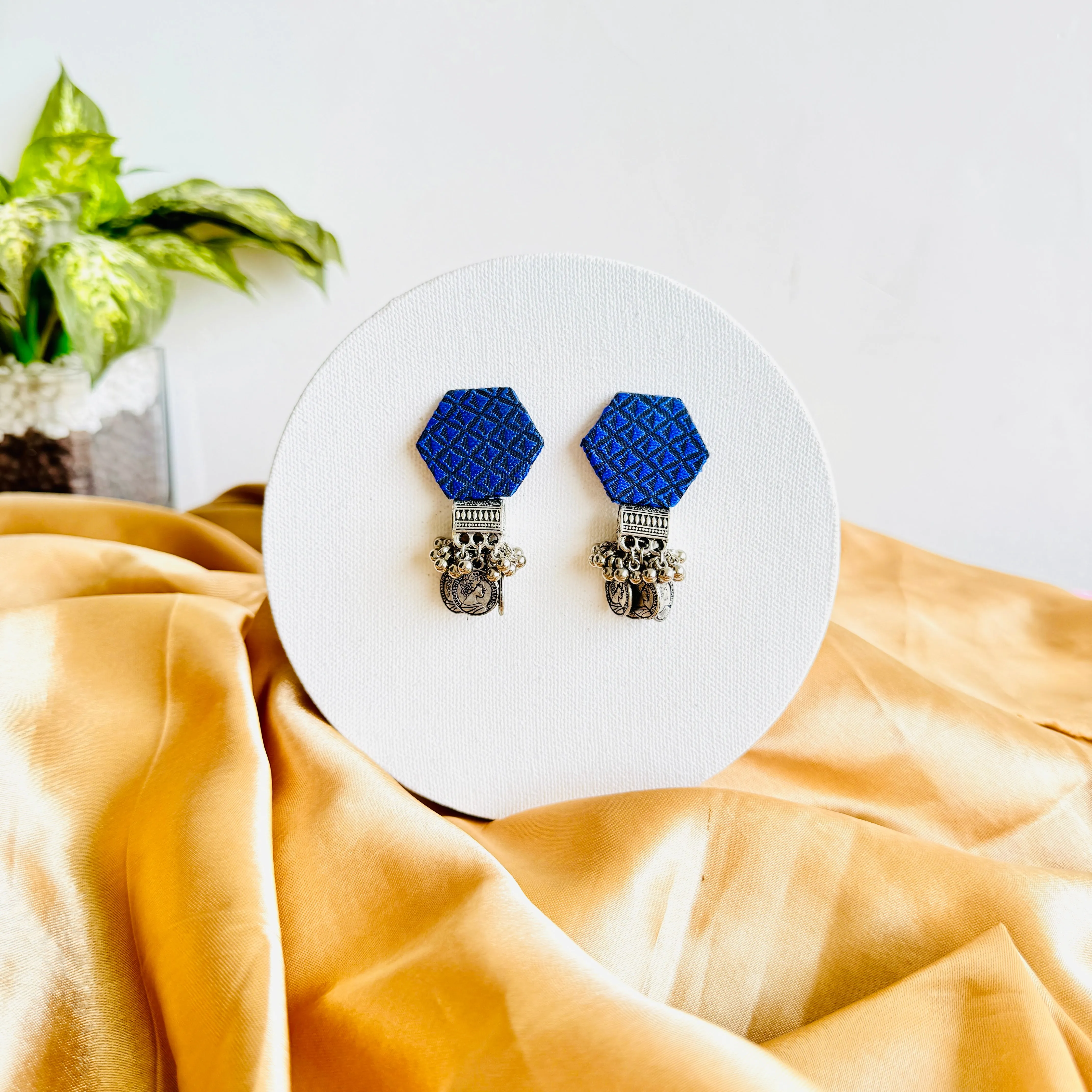 Pranshi Earring